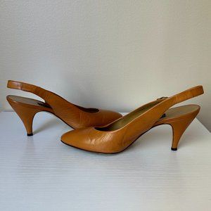 Gucci Vintage Slingback Kitten Heel Pumps
